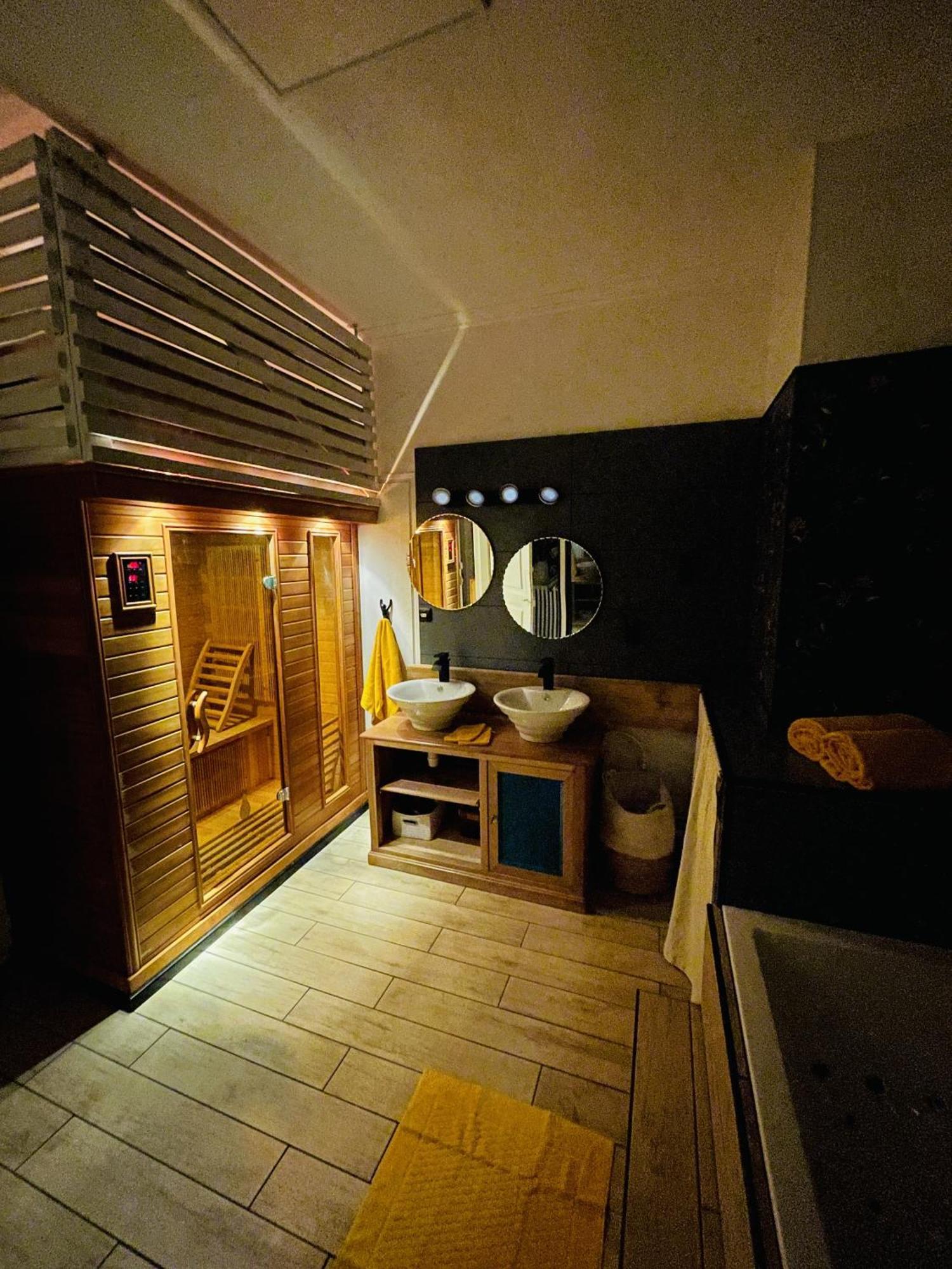 A l'Ombre des tilleuls Husseren-Wesserling Chambre photo